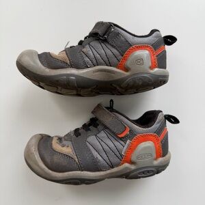 Keen Toddler Little Kids’ Knotch Peak Sneakers (size 10)